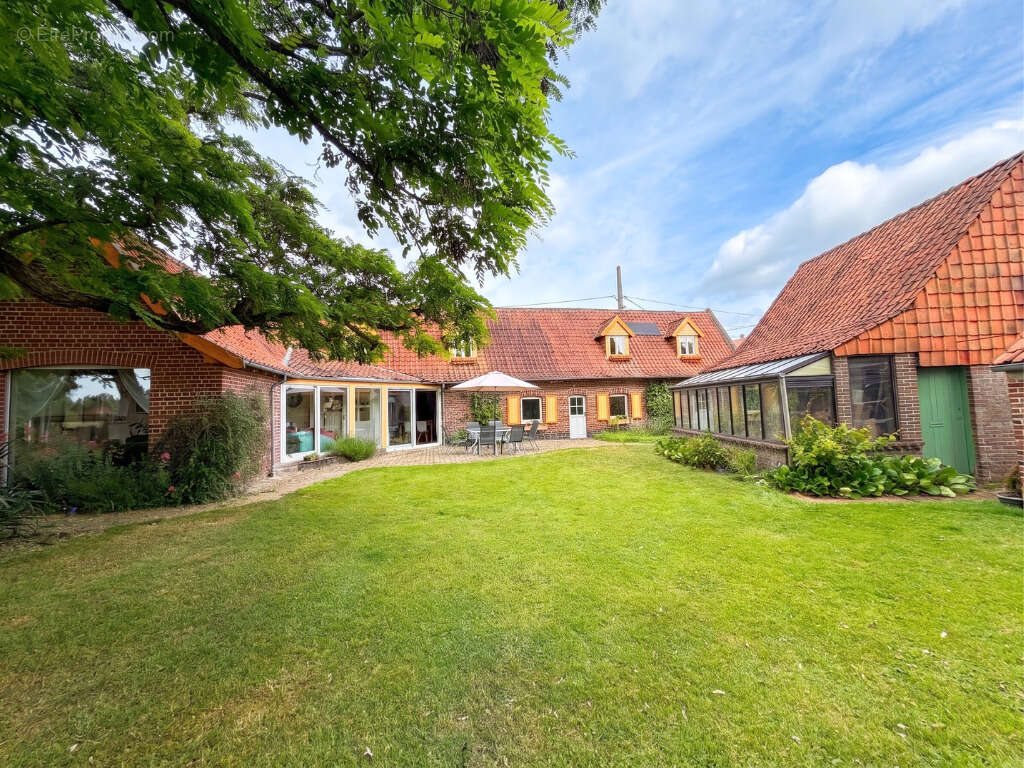 Maison à AIRE-SUR-LA-LYS