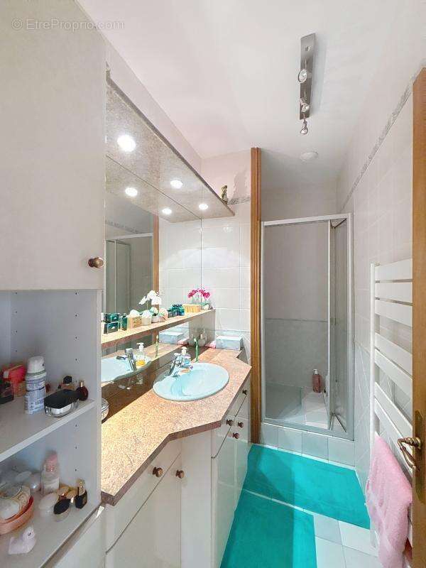 Maison à LA ROCHE-BLANCHE