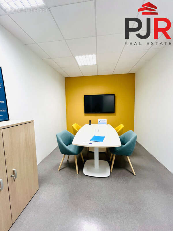 Commerce à MAXEVILLE