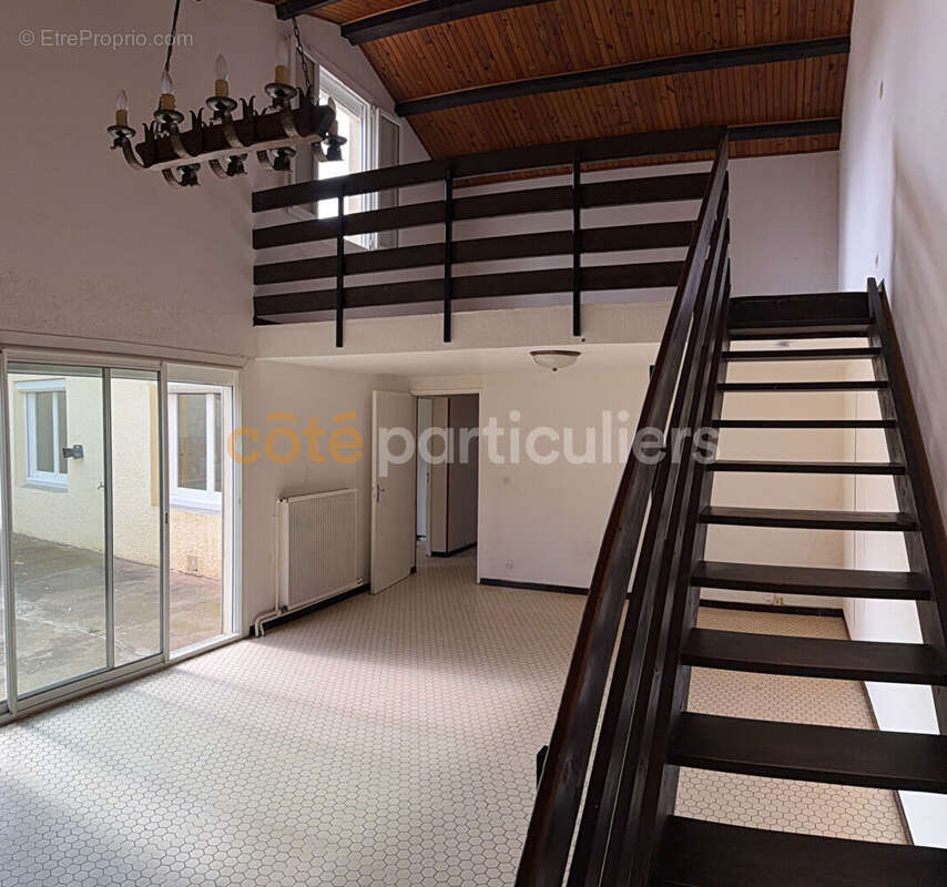 Maison à PUICHERIC