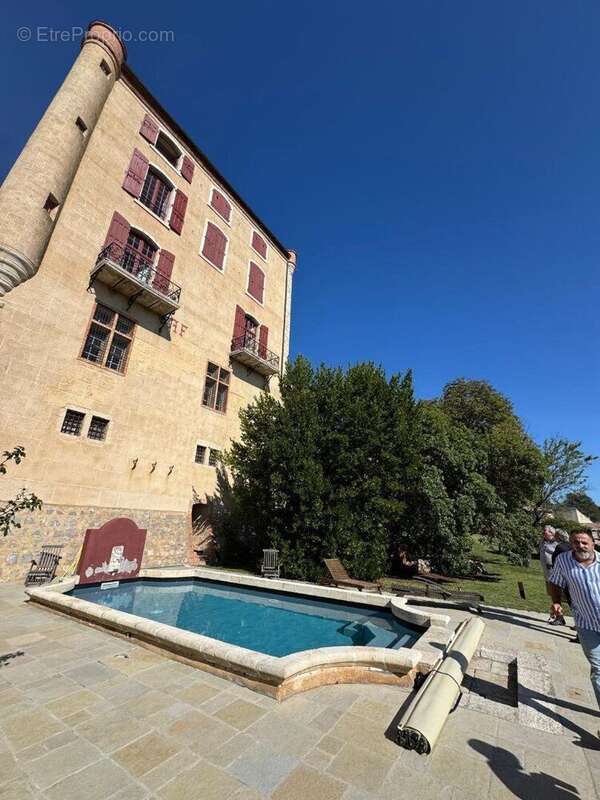 Chateau de la Verdiere - photo 11