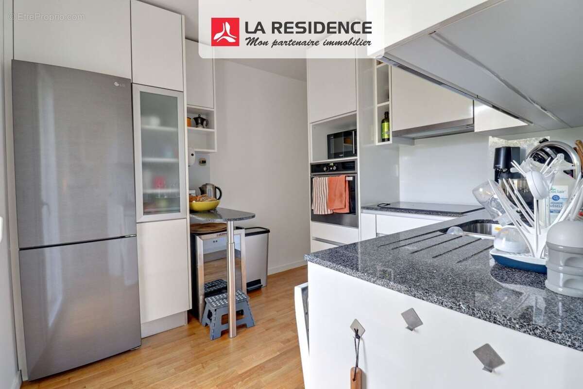 Appartement 83 m² à Poissy  - photo 4