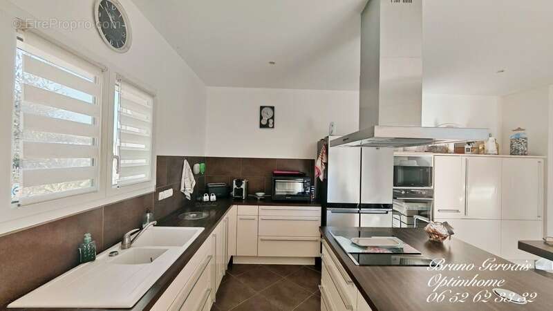 Maison à COURNONSEC