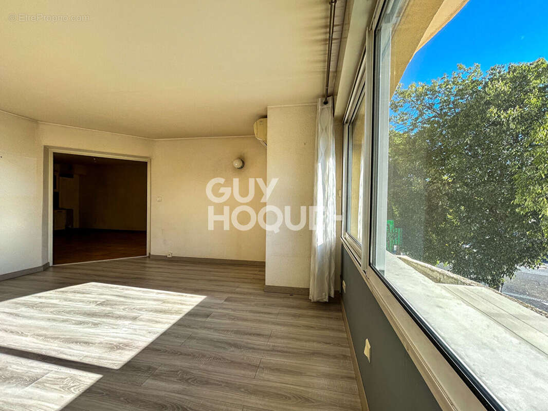 Appartement à MONTEUX