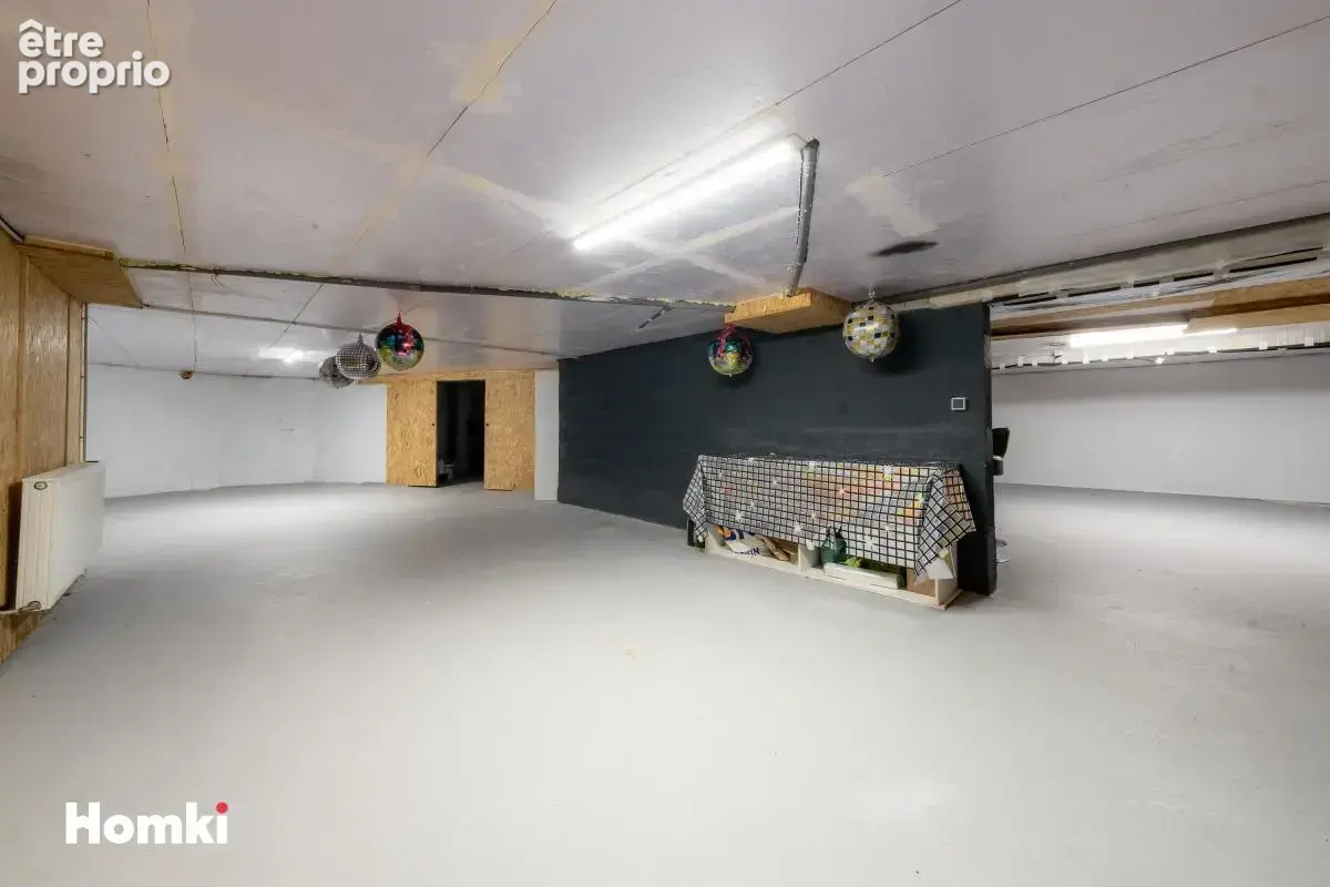 Maison/Villa T7 de 181 m² à Lompret 59840 - photo 18