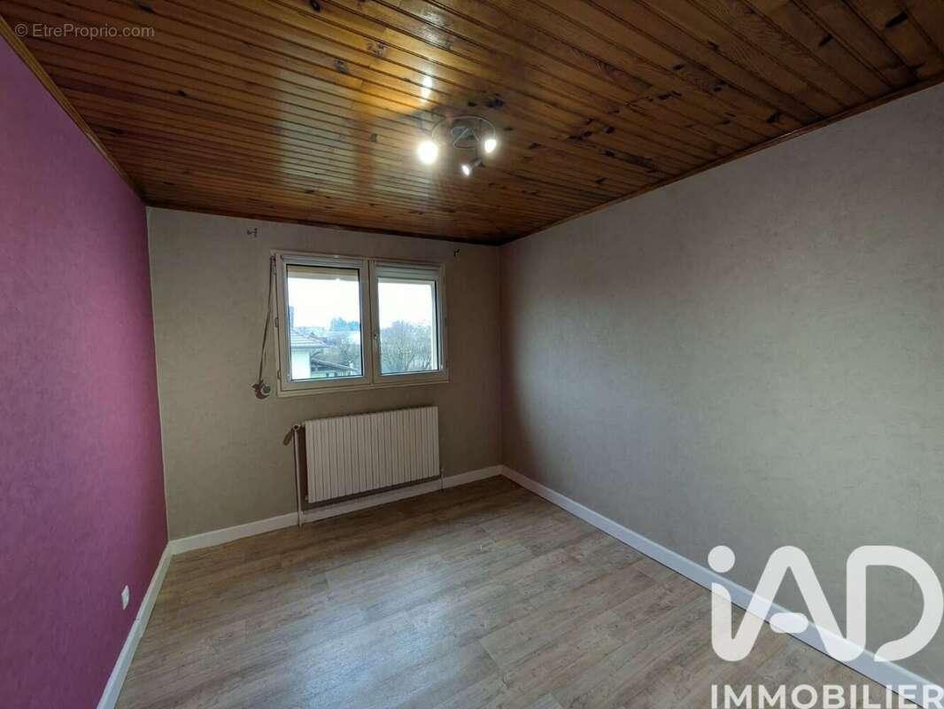 Maison 161 m² à Tressange  - photo 8