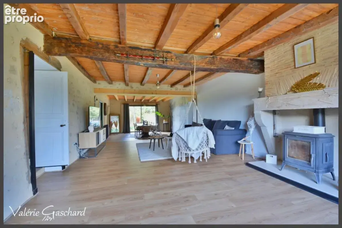 Montcaret – Belle maison en pierre de 250 m² en pleine campagne – Idéale projet familial ou activité touristique ou de bien être - photo 22