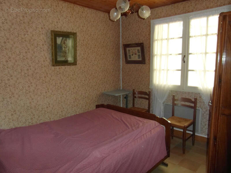Maison à LES MAGNILS-REIGNIERS