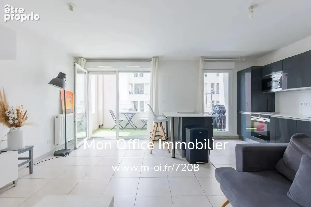 Référence : 7208-CLA. - Duplex 3 pièces avec terrasse et place de parking - photo 3