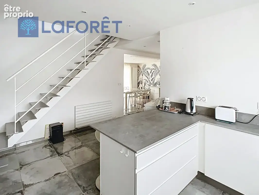 Appartement Ploemeur 7 pièce(s) 130.37 m2 (171 m² au sol) - photo 4