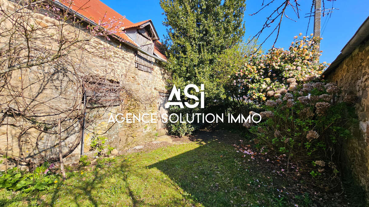 Maison à IZE