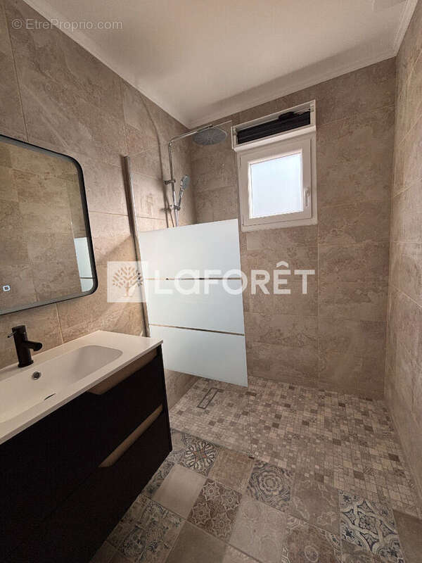 Plain pied individuel sur sous-sol complet avec grand jardin - photo 6