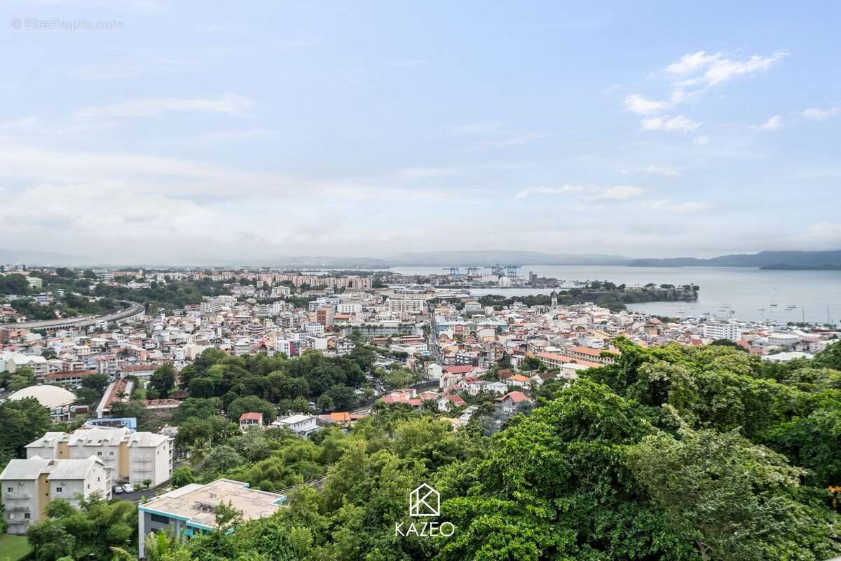 Appartement à FORT-DE-FRANCE