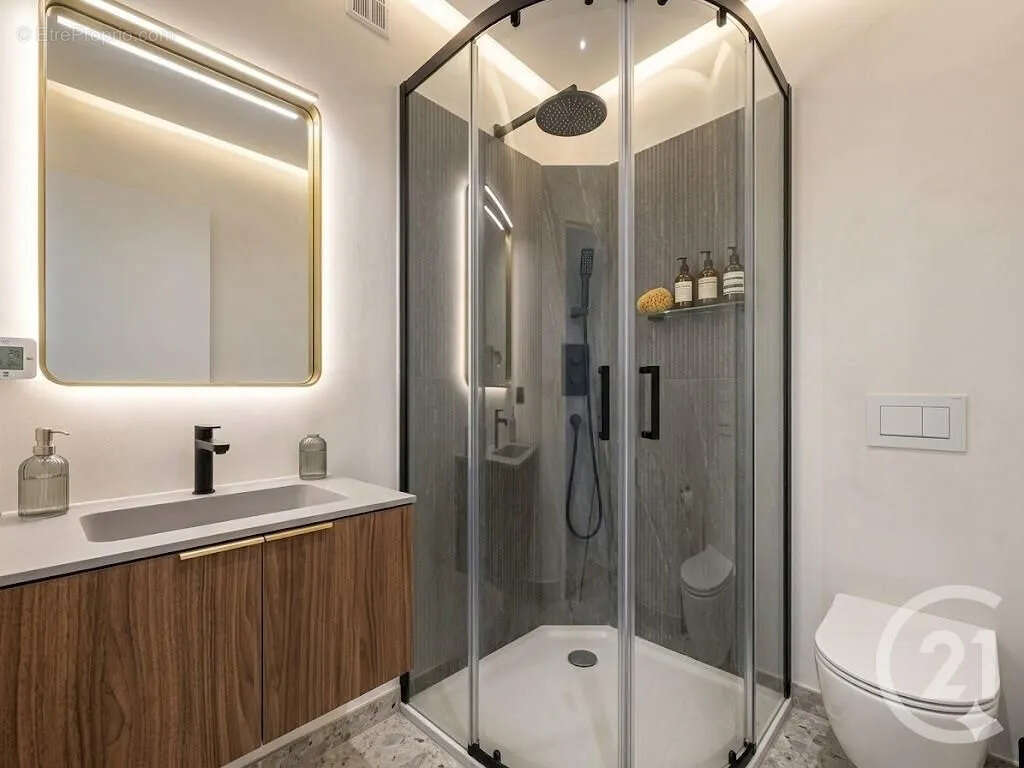 Appartement à NANDY