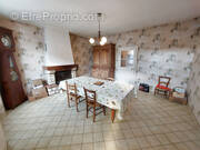 Maison à ARGENTRE-DU-PLESSIS