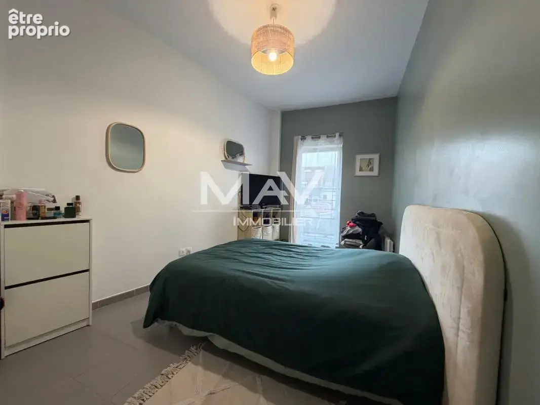 Appartement 4 pièces 100 m² à vendre à Tourcoing (59200) - photo 9