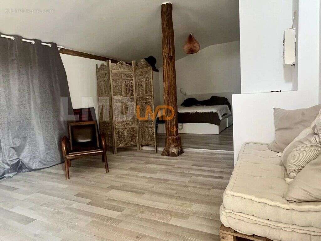 Maison à LAURAC-EN-VIVARAIS
