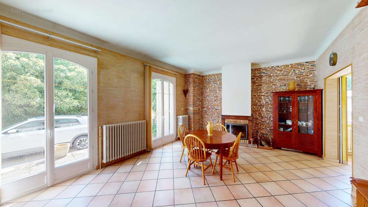 Maison 170 m² à Ondes  - photo 4
