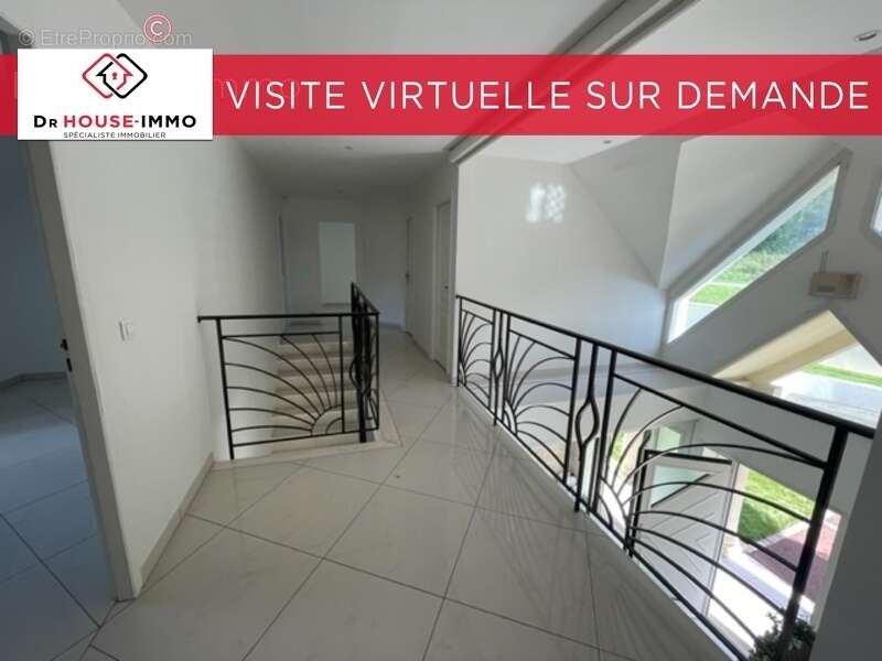 Maison à SAINT-PIERRE-LES-NEMOURS