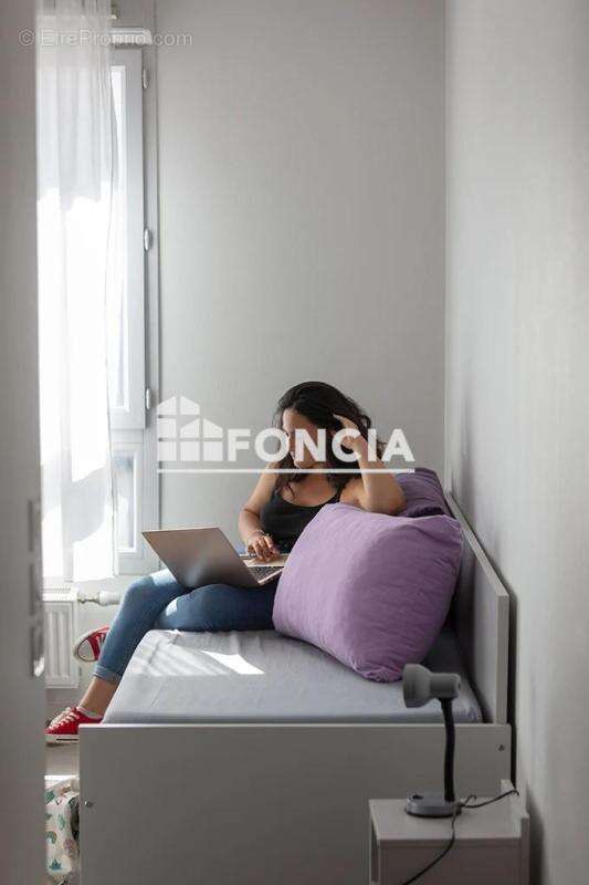 Appartement à BRON