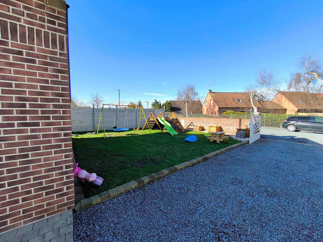 Maison à BRUAY-SUR-L&#039;ESCAUT