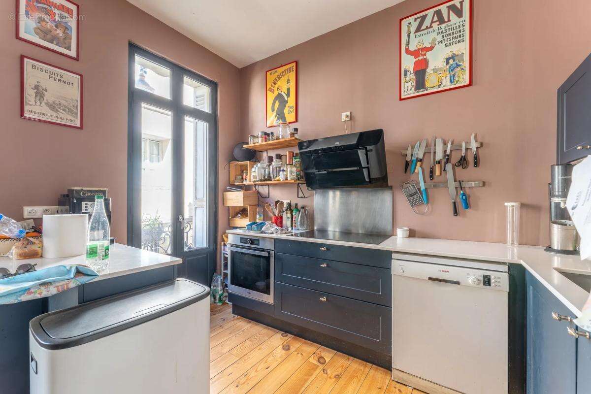 Appartement à BORDEAUX