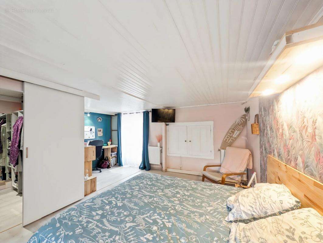 Maison à SAINT-BEAUZELY