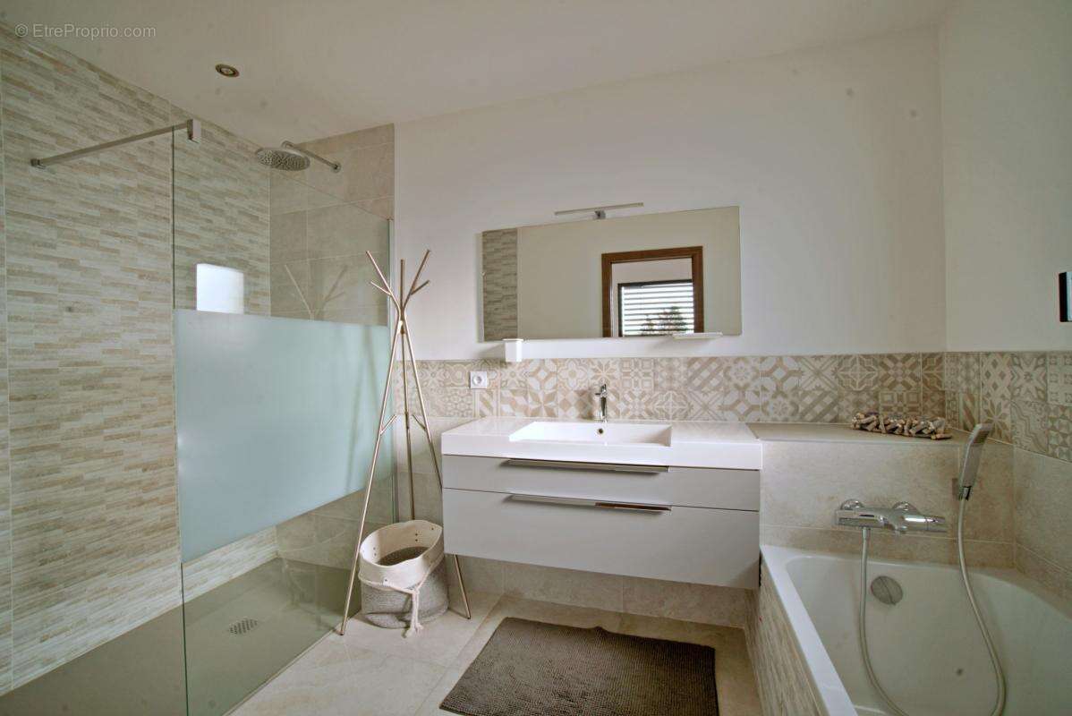 Maison à VILLEFRANCHE-SUR-SAONE