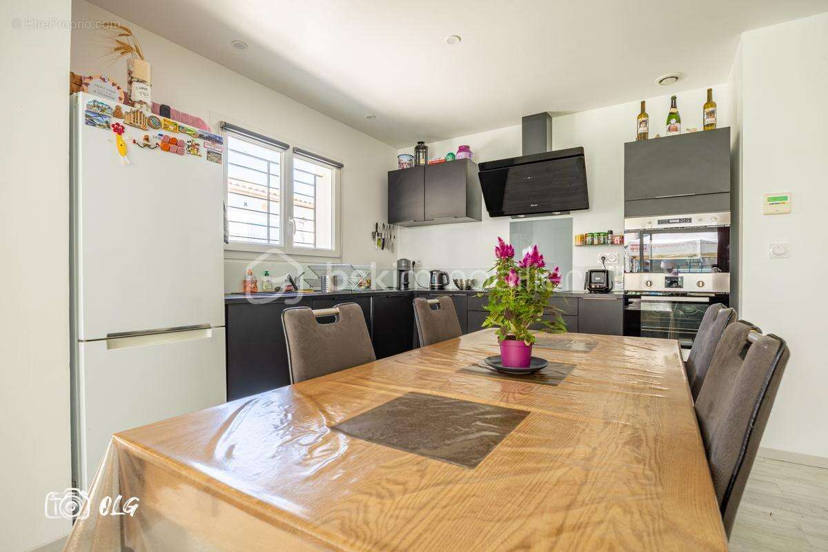 Maison à LUNEL-VIEL