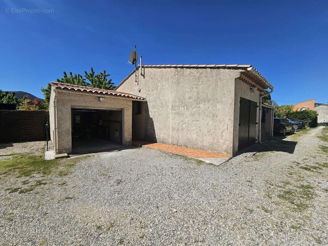 Maison à SERANON
