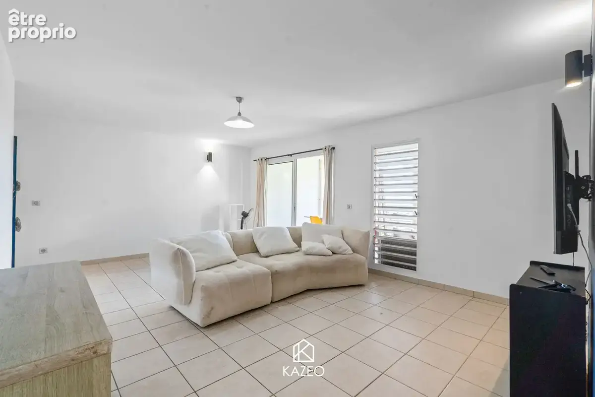 Appartement 4 pièces 87 m² à vendre à Le Robert (97231) - photo 6