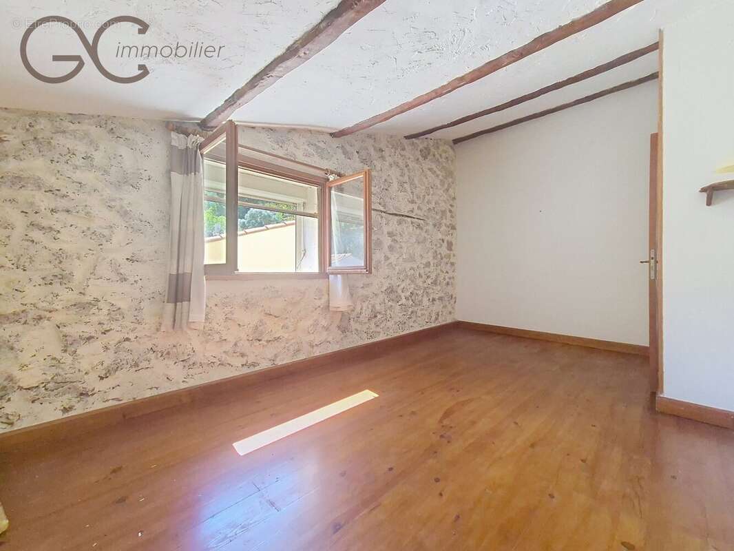 Maison à CESSENON-SUR-ORB