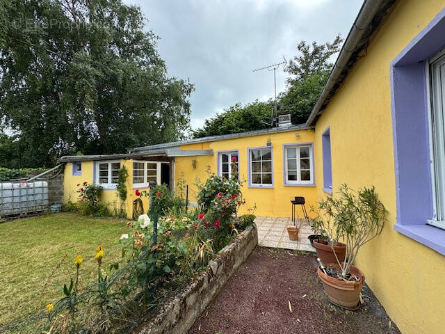 Maison à DONVILLE-LES-BAINS