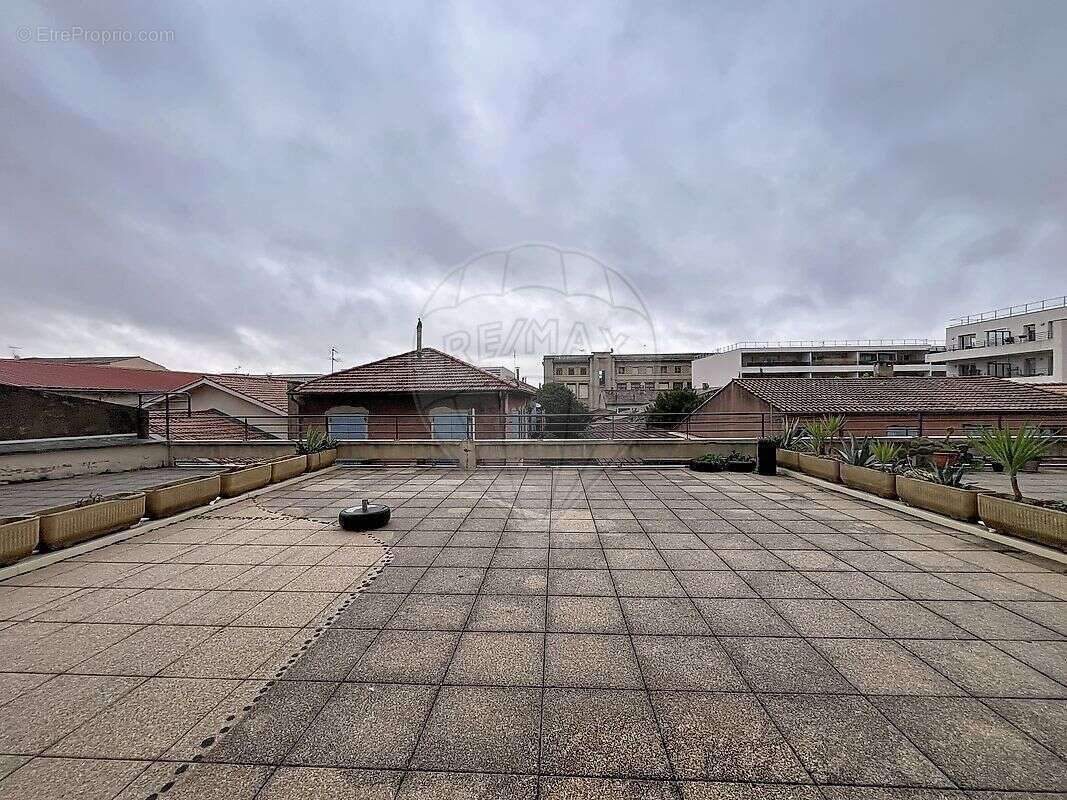 Appartement à NIMES