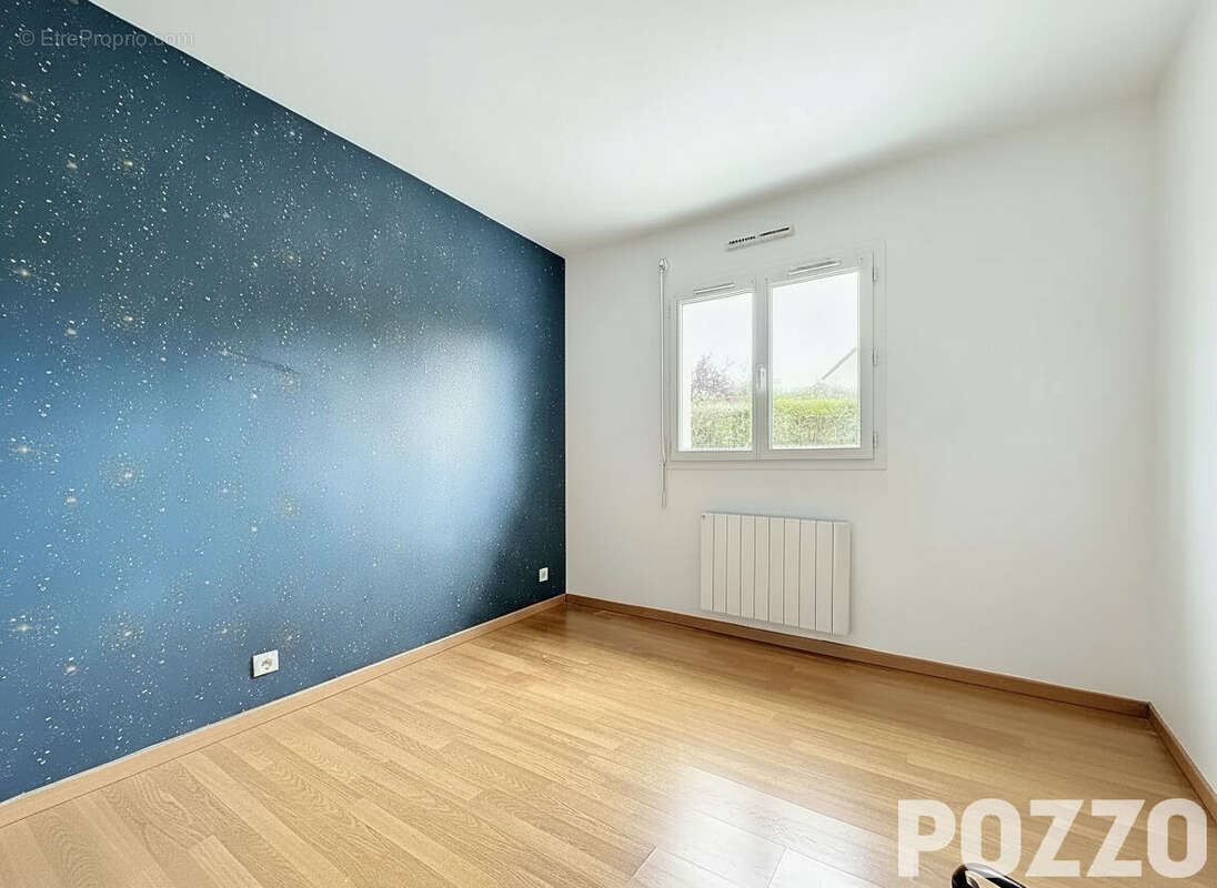 A vendre. st clair sur elle. plain-pied. 3 chb. centre bourg. - photo 12