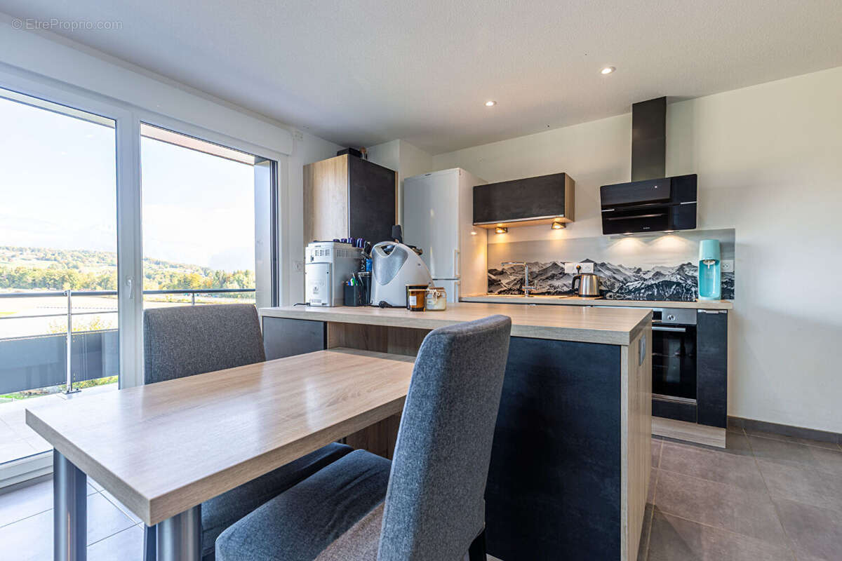 Appartement à GROISY