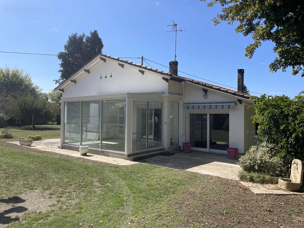 Maison à CASTELJALOUX