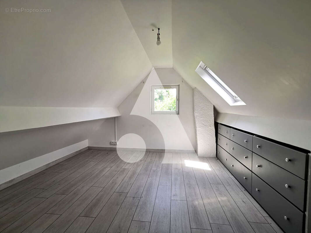 Maison à LA FRETTE-SUR-SEINE