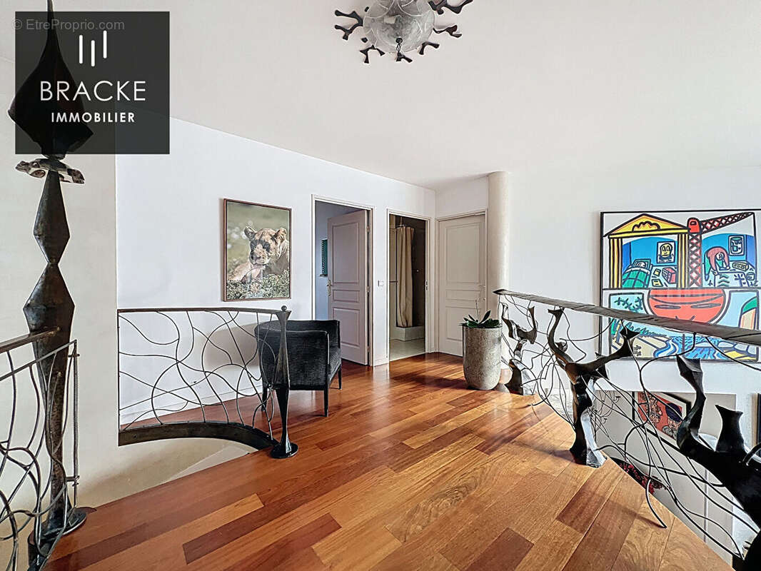 Duplex 7 pieces 176m² - courbevoie - jp timbaud - photo 10