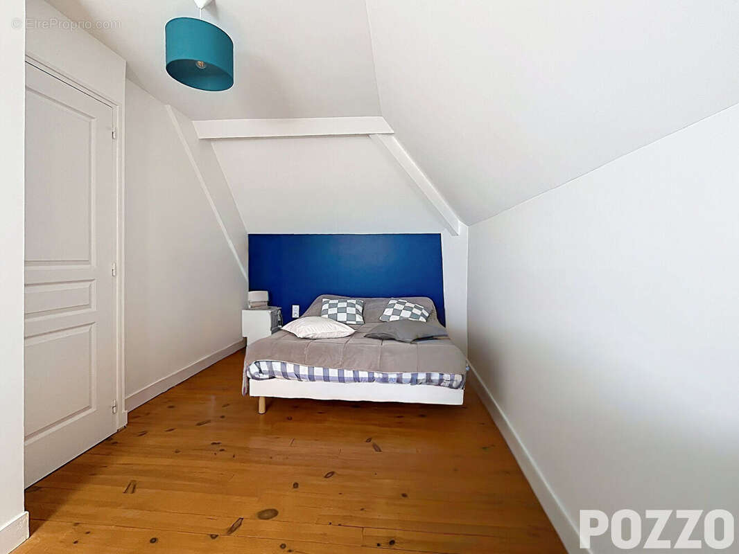 A Vendre - Saint Senier Sous Avranches - Maison 8 pièce(s) 133 m² - photo 7