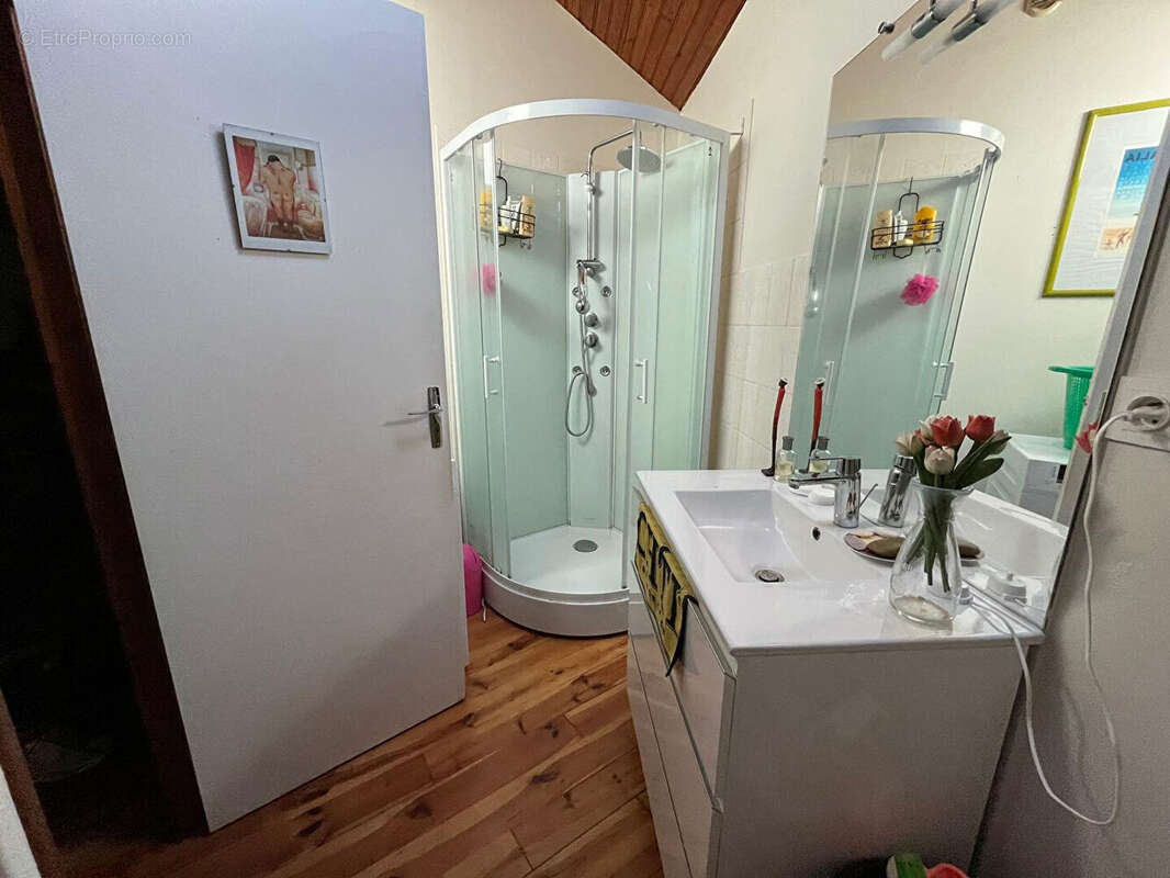 Appartement à AUBUSSON-D'AUVERGNE