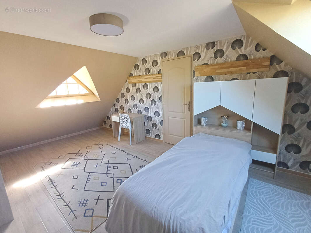 Maison à ARQUES-LA-BATAILLE