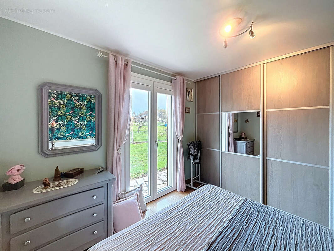 Maison à SAINT-MARTIN-LE-VIEUX