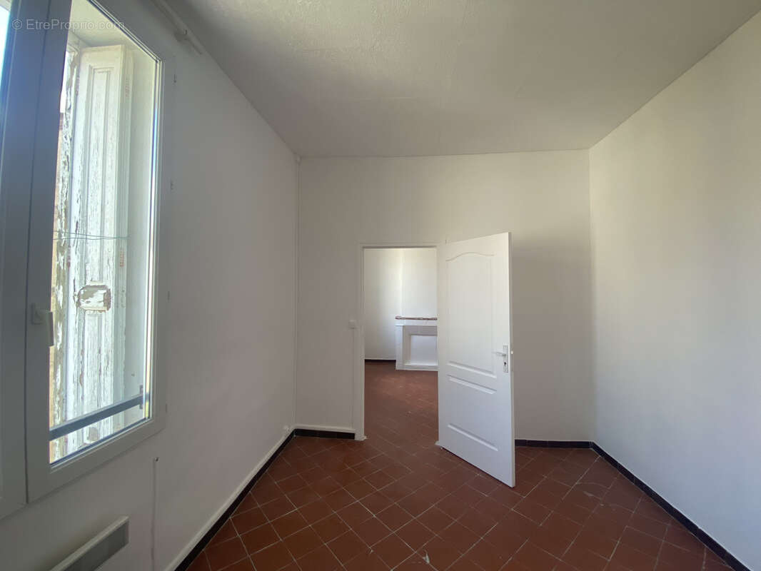 Spécial Investisseur   F2 déjà loué   Emplacement idéal   Faibles charges - photo 7