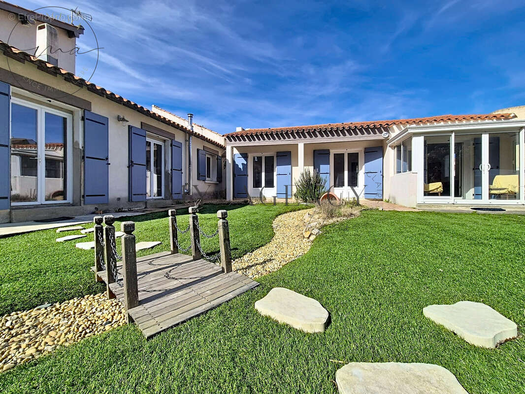 Maison familiale de 205 m2 - photo 7