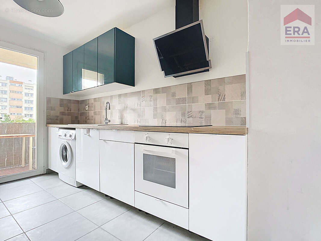 Appartement à MARSEILLE-11E