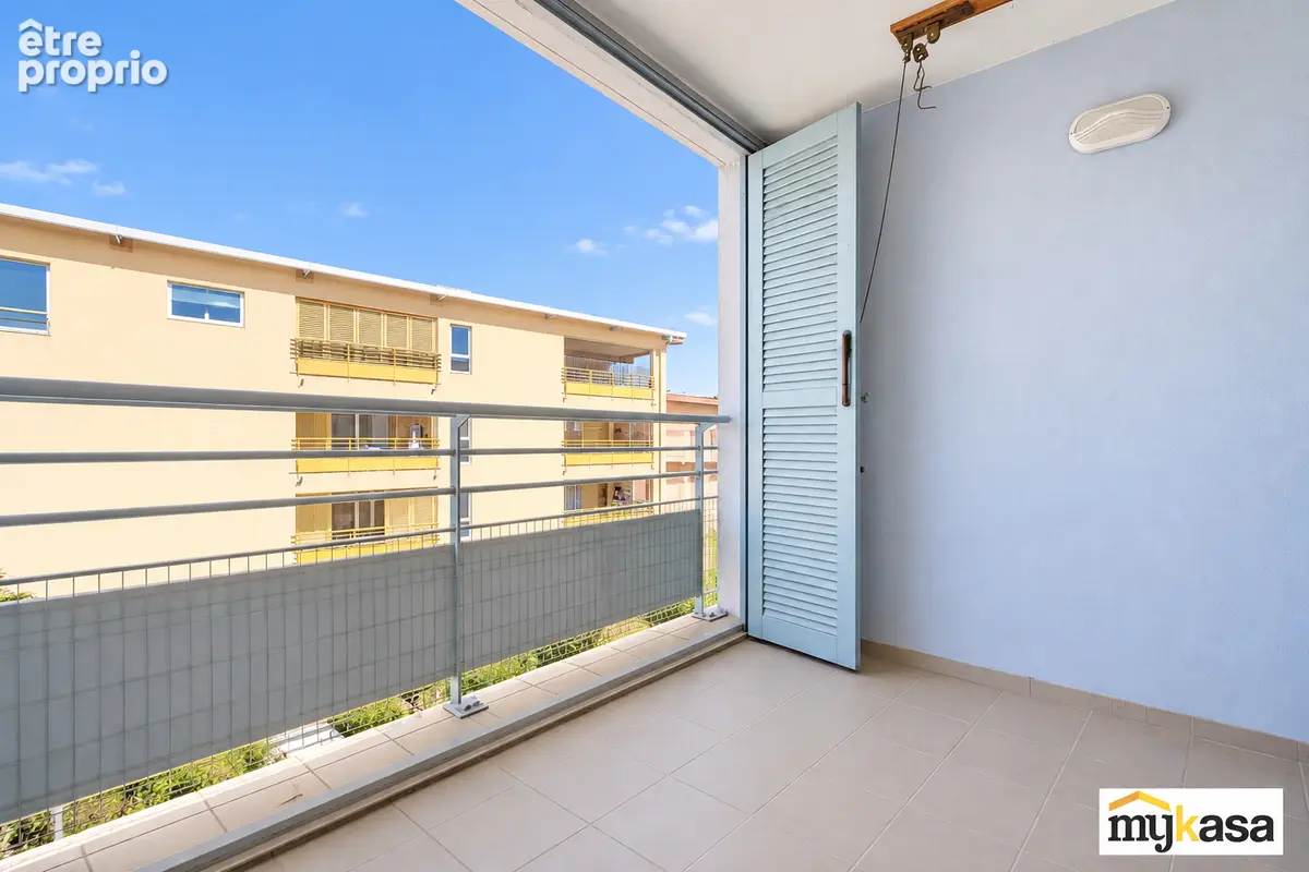Appartement T2 Port Saint Louis Du Rhone 2 pièce(s) 50.20 m2 - photo 9