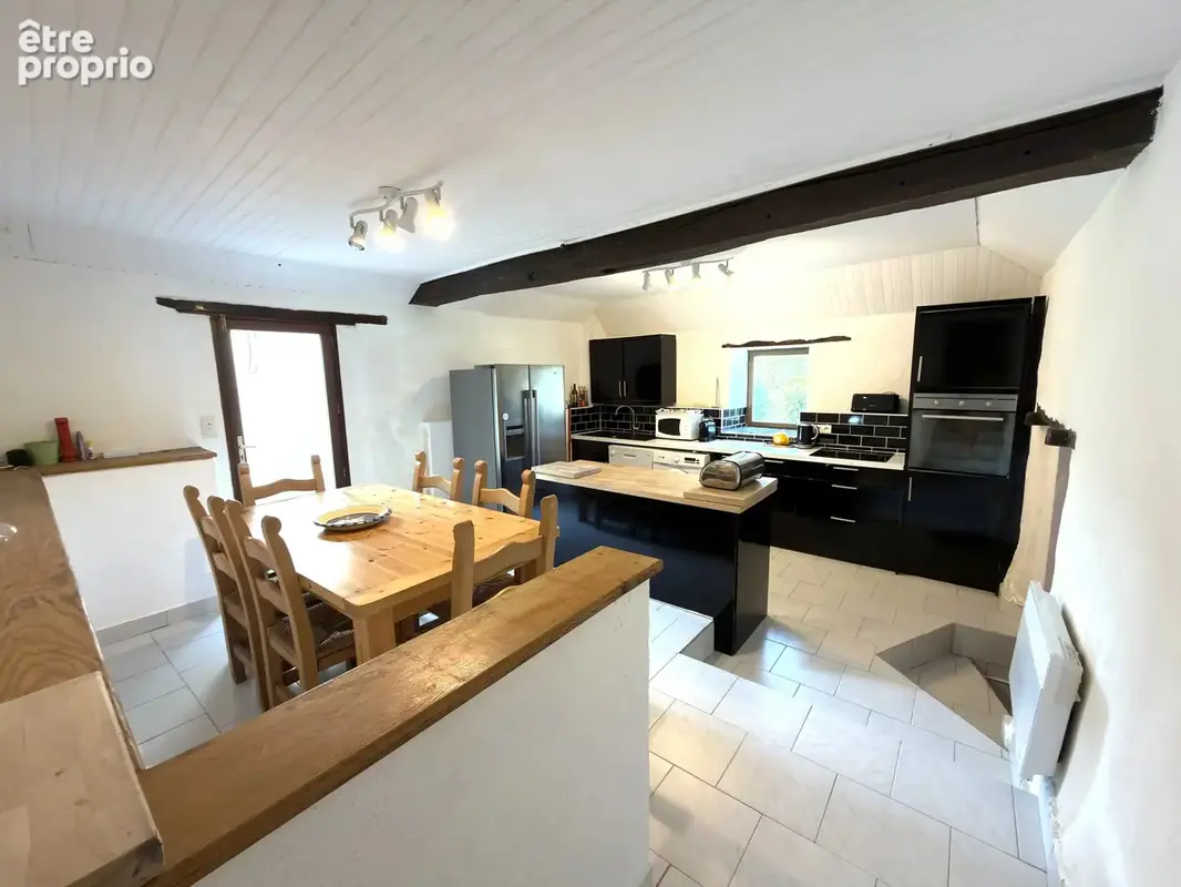 Propriété en pierre avec piscine et grange, près d'Aubeterre-sur-Dronne ! - photo 3