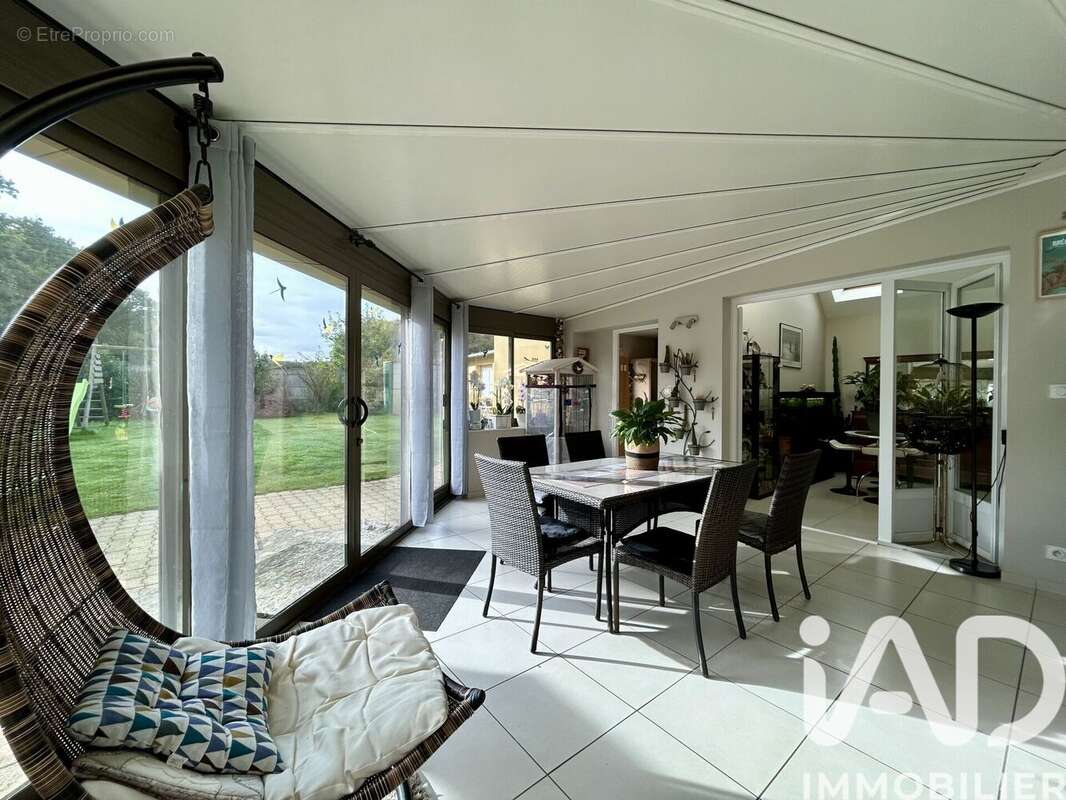 Photo 3 - Maison à LANVOLLON