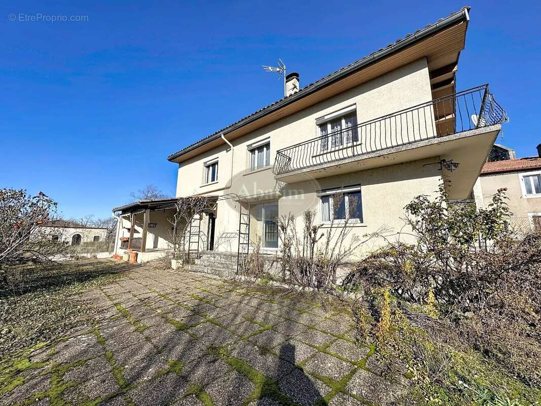 Maison à SALIES-DU-SALAT